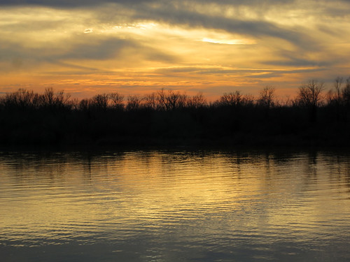 sunset river mississippi vicksburg