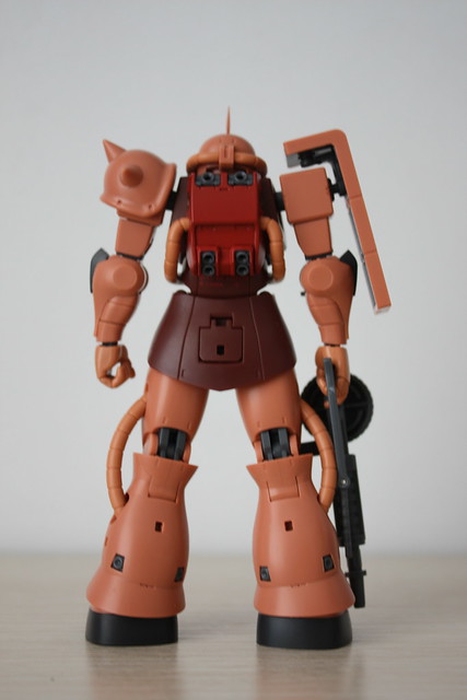 [Robot魂] #193 MS-06S ZAKU II Char's Custom Model(ver. A.N.I.M.E)