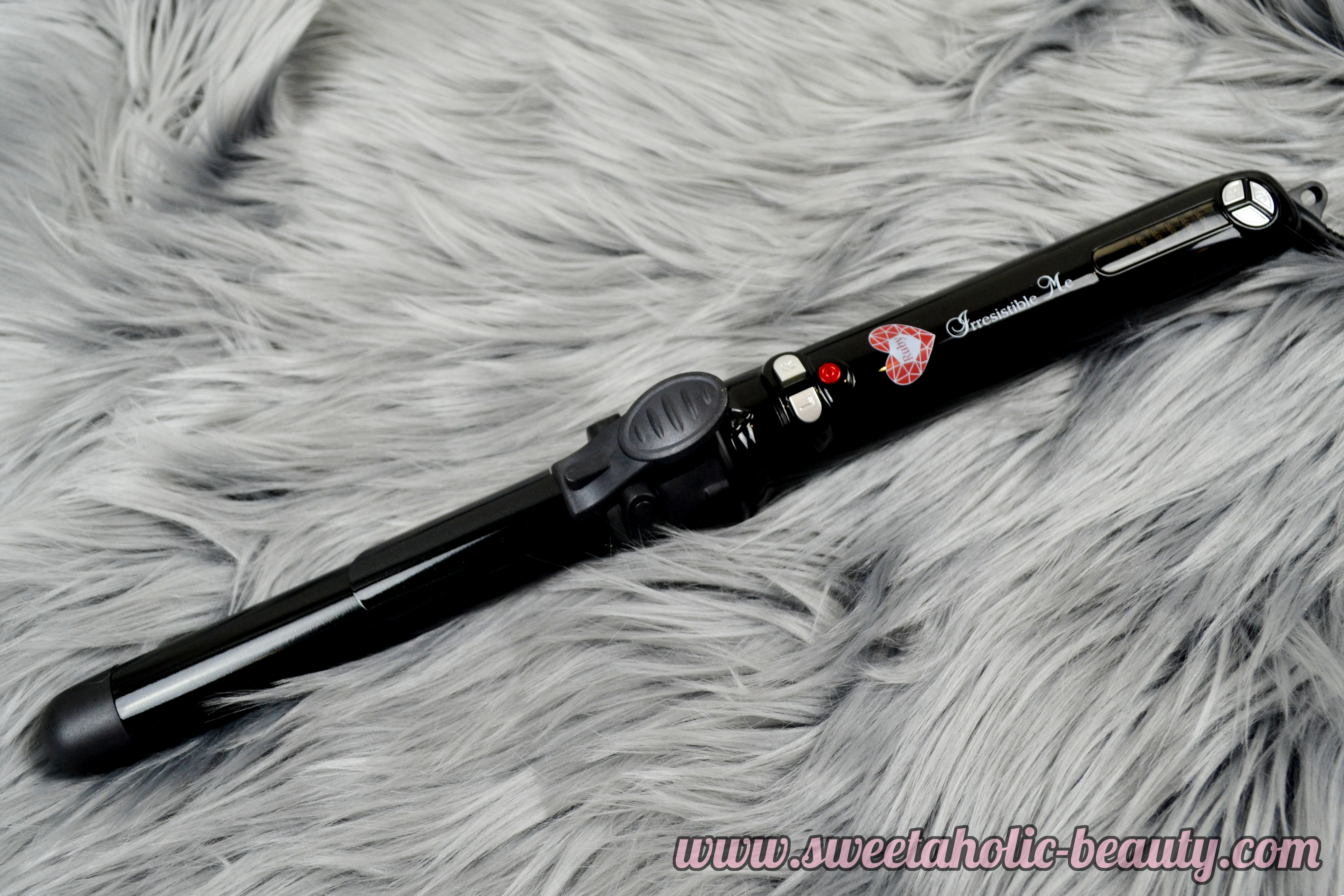 Irresistible Me Ruby Auto-Rotating Curling Iron Trialled & Tested - Sweetaholic Beauty