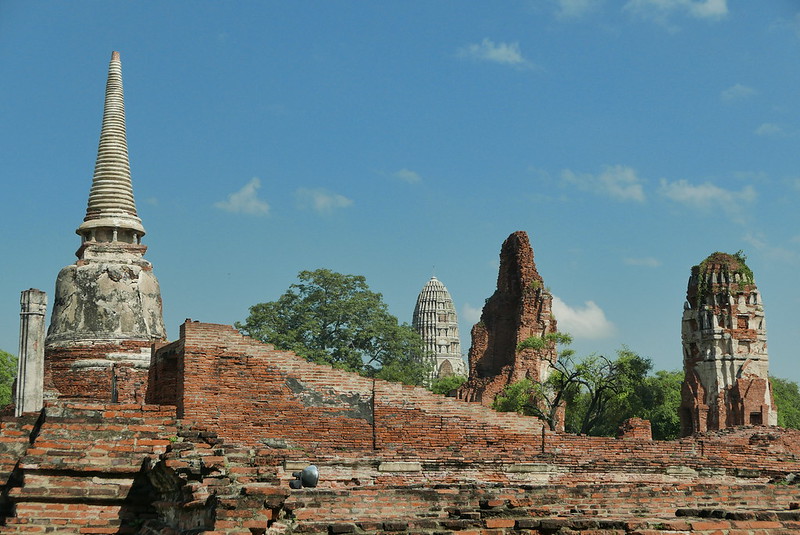 Tempelruinen in Ayutthaya zeugen von der Macht des früheren Königreichs Siam