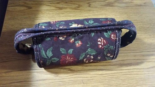 Mini Sew together bag.  I'll be teaching the Sew Together bag on Wed. May 4th if you're interested in making it.