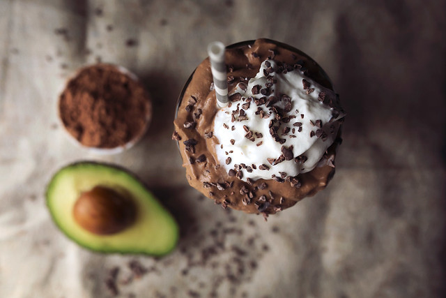 Chocolate Avocado Smoothie - Detoxinista