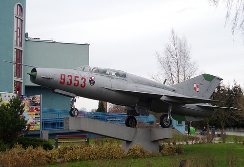 9353 MiG-21 Goleniow-Tech School 28-03-16