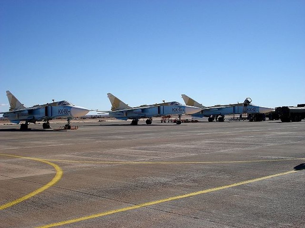 صور طائرات القوات الجوية الجزائرية [  Su-24MK2/MRK2/MPK  ] 25961389192_13ff9c6fd4_o