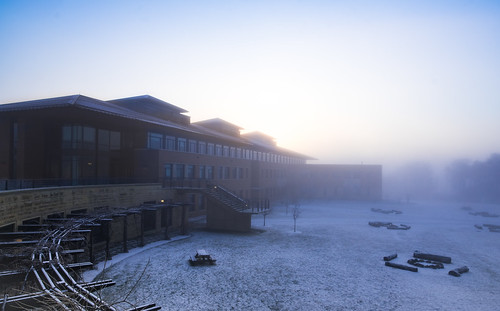 morning windows roof winter sky sun mist snow building brick glass fog wisconsin stairs sunrise campus early us vines woods unitedstates tunnel verona curve overlook epic firepit picnictable fomalhaut epicsystemscorporation