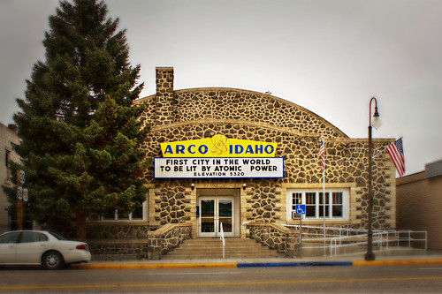 building sign vintage neon power id nuclear idaho arco atom atomsforpeace whatmodernwas