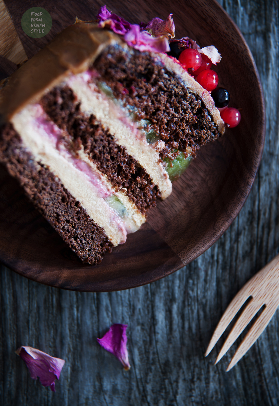 Vegan carob tort / layer cake with sesame-millet cream and raspberry mousse