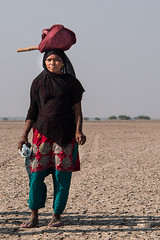 Women of the Koli tribe