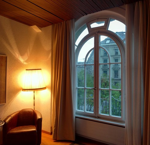In the hotel room, Bern