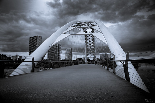 Humber Bay Arch Bridge, Toronto, Ontario