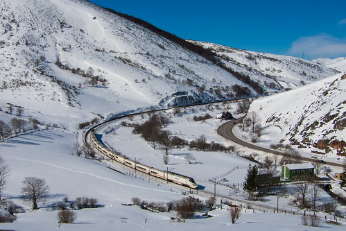 snow train spain espanha pass neve pajares patito comboio renfe talgo busdongo alvia s130 talgo250