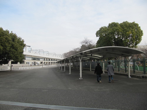 京都競馬場の入口