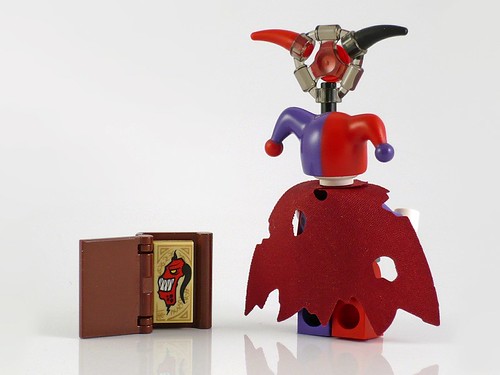 LEGO Nexo Knights 70316 Jestro's Evil Mobile figures12