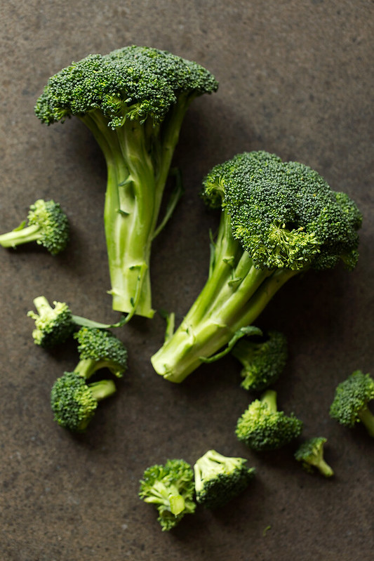 Spicy Garlic Roasted Broccoli