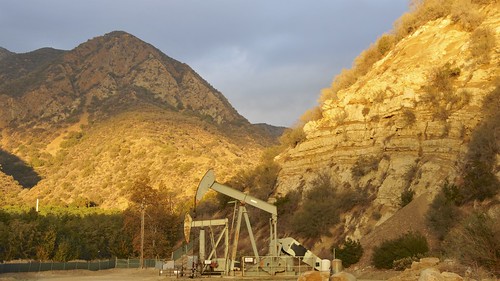 california energy oil southerncalifornia venturacounty oilrig petroleum oilderrick oilwell oildrilling santapaulacanyon