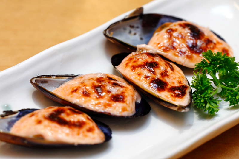 Chilled Mussels with Mentaiko