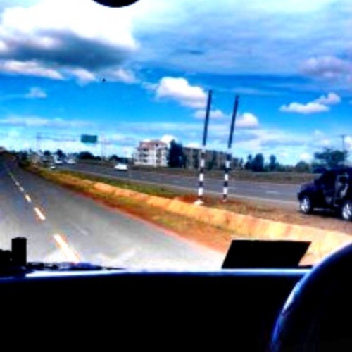 superhighway thikaroad uploaded:by=flickstagram kenya365 instagram:photo=422282673794115828227669921 instagram:venuename=kimbo2cruiru instagram:venue=62594386 kenya365fromwhereiam kenya3653pm