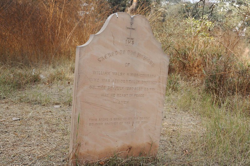 City Walk – Nicholson Cemetery, Near Kashmere Gate
