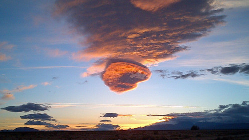 sunset strange clouds mojavedesert desertsunset californiacity desertsky kerncounty cloudsatsunset