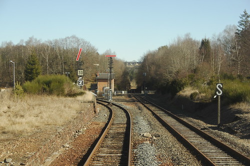 france track trains disused railways sncf lostlines eygurandemerlines lignedebourgesàmiécaze sncfusselmontluçonville