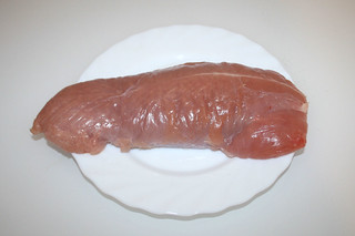 01 - Zutat Putenbrust-Filet / Ingredient turkey breast filet