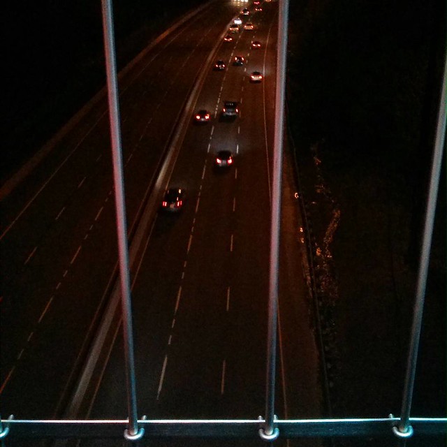 DVP traffic, heading north #toronto #princeedeardviaduct #luminousveil #donvalley #dvp #donvalleyparkway