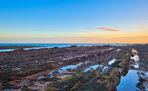 blue beach sunrise scotland rocks unitedkingdom cove gb nik sunsent nikond7200 nikon1755mmf28gafsdxifedlens