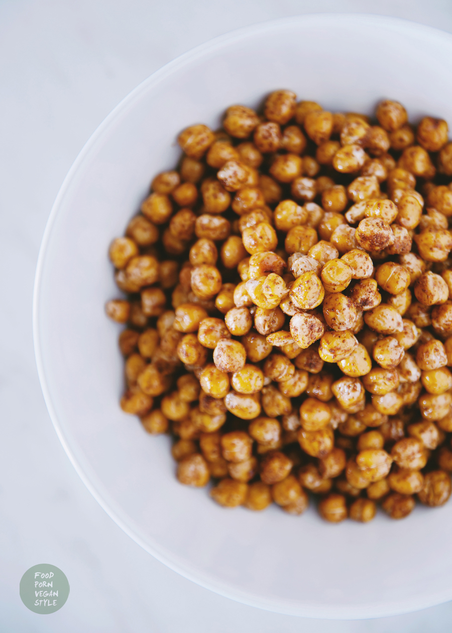 Roasted chickpeas two ways, sweet and spicy version.