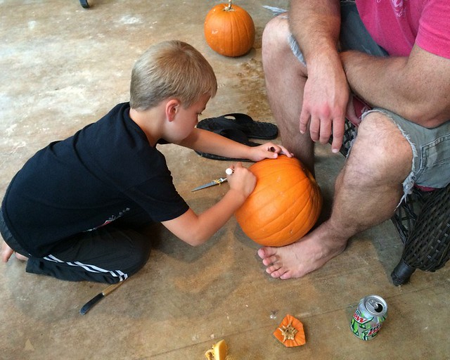 Carve Pumpkins School Halloween Party2