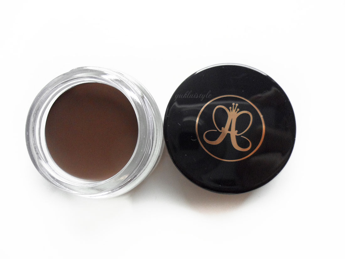 Anastasia Beverly Hills Dipbrow Pomade review and swatch