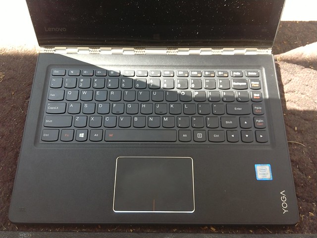 Lenovo Yoga 900 - keyboard & clickpad