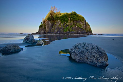 anthonymaw beach dawn island light morning ocean pacificnorthwest reflection rocks sea washington