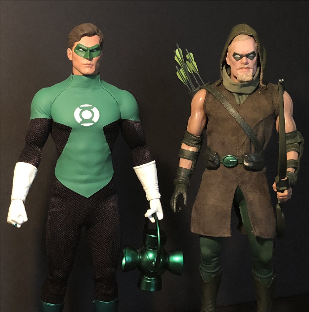 Hard Traveling Heroes (Comic Green Lantern and Green Arrow) 40598976980_41129a879e_b