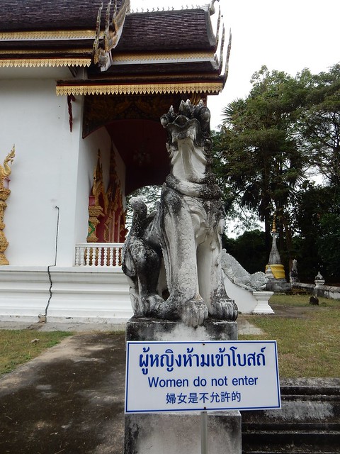 FIN DE AÑO EN EL NORTE DE TAILANDIA - Blogs de Tailandia - Lamphun, la ciudad antigua (32)