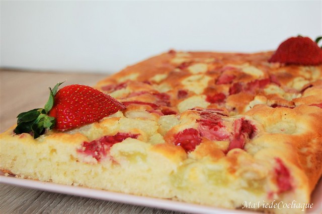 gâteau fraise rhubarbe sans gluten sans lactose