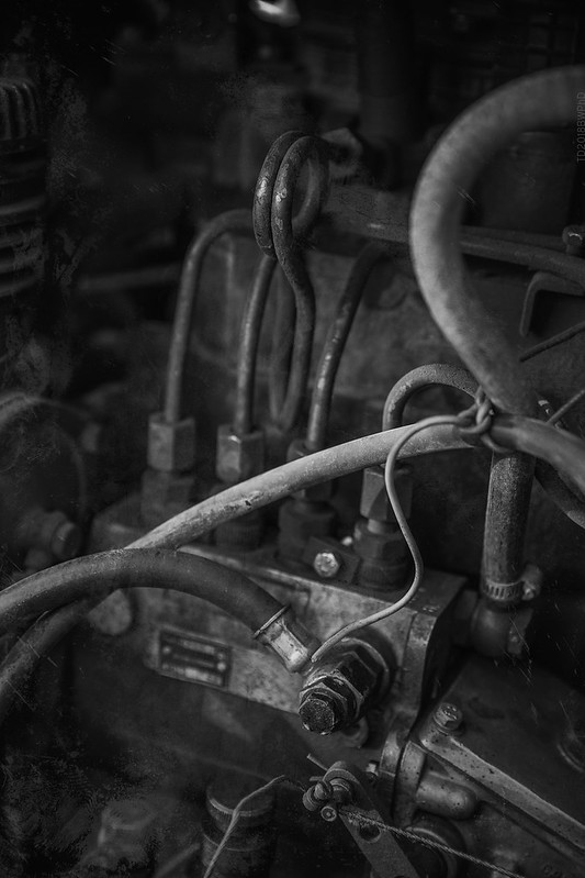 2018.06.14_165/365 - old tractor, view from inside