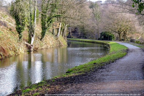 Calder & Hebble Navigation Canal.