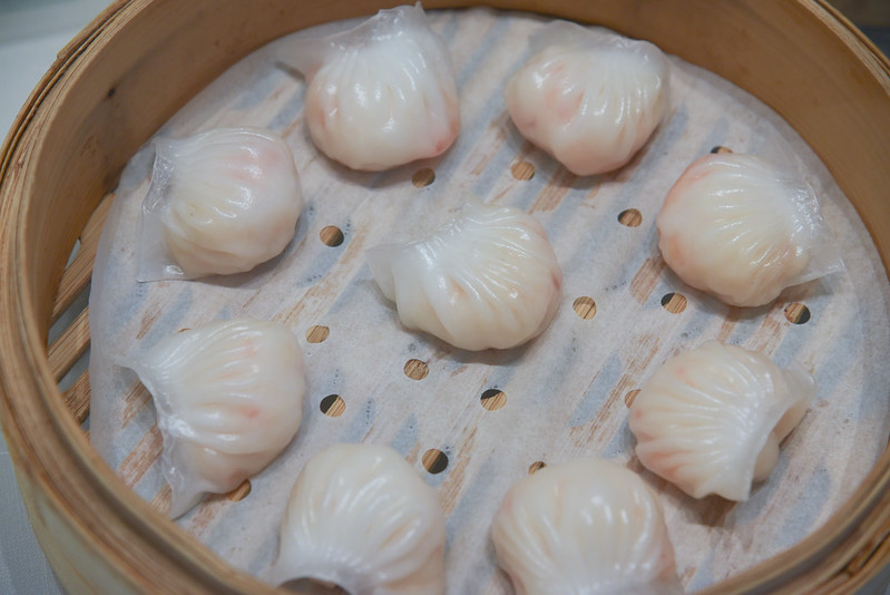fresh prawn dumplings - jade fullerton hotel dimsum