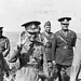 Chișinău, ROMÂNIA (iulie 1941). După eliberarea Basarabiei, pe un deal al orașului, Generalul Ion Antonescu șeful Statului Român și comandantul armatelor româno-germane pe frontul din Basarabia, împreună cu un grup de ofițeri.