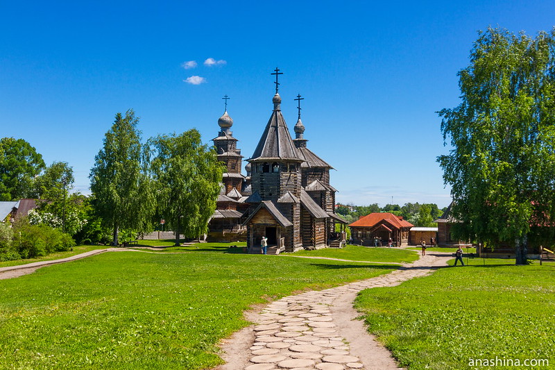 Преображенская и Воскресенская церкви, Музей деревянного зодчества, Суздаль