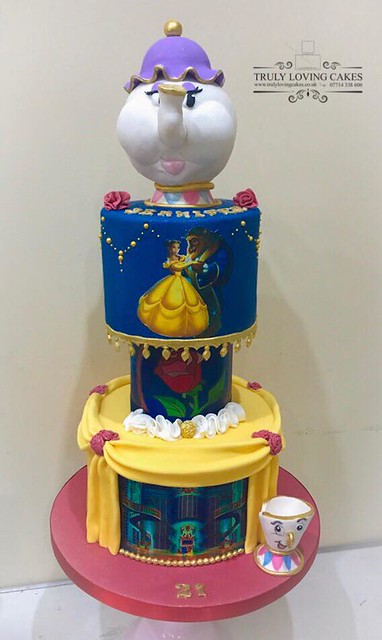 Cake by Truly Loving Cakes