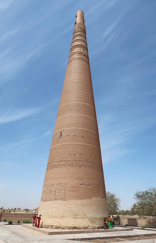 mosque minaret silkroad tamerlane dashoguz turkmenistan ruin archeology kutlug