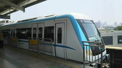 Wuhan Metro DKZ8 series (2nd generation) in  Zongguan.Sta, Wuhan, Hubei, China /June 10, 2018
