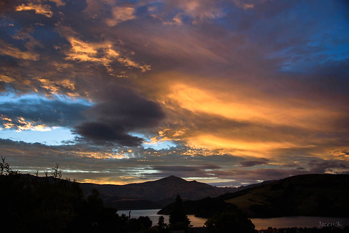 bankspeninsula newzealand nikond750 akaroa sunset evening hills sea akaroaharbour scene landscape