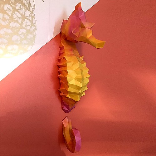 Ecogami Low Poly Paper Seahorse Model