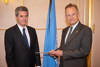 NEW PERMANENT REPRESENTATIVE OF CHILE PRESENTS CREDENTIALS TO THE DIRECTOR-GENERAL OF THE UNITED NATIONS OFFICE AT GENEVA