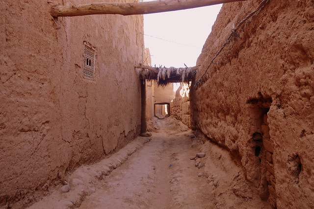 Nasrat - Tagounite por pista -Tzi n'Selmane - Erg El Ihoudi por pista - Bon - Marruecos: Mil kasbahs y mil colores. De Marrakech al desierto. (10)