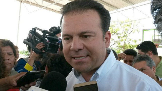 PÁG. 4 (1). Esteban Villegas Villarreal, en este proceso electoral el pueblo de Durango ha extrañado sus pifias, como las que cometió como candidato a la gubernatura en2016.