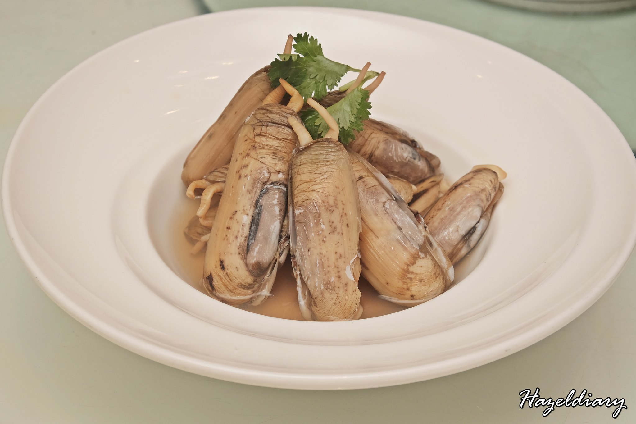 Putien-Chilled DUOTOU Clam in Fermented Wine