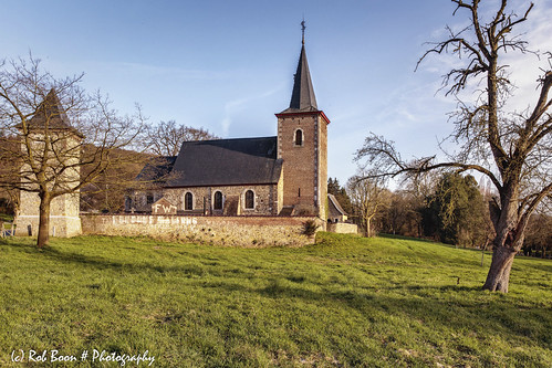 belgië colefpro4 kerk stpietersvoeren landscape robboon